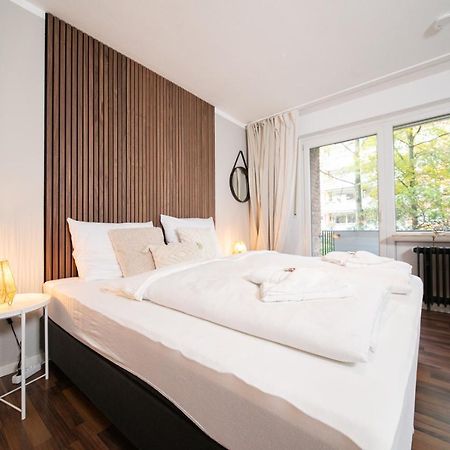 Favorite Stays - Suite And More - Westfeld นอยส์ ภายนอก รูปภาพ