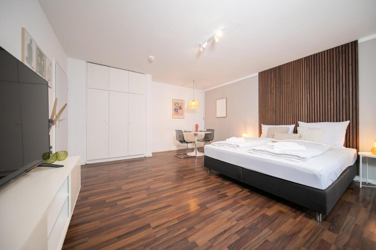 Favorite Stays - Suite And More - Westfeld นอยส์ ภายนอก รูปภาพ